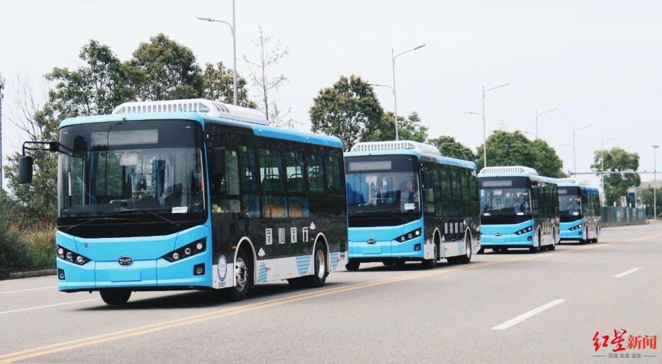 又能体验四, 辆公交车, 在赛事日当